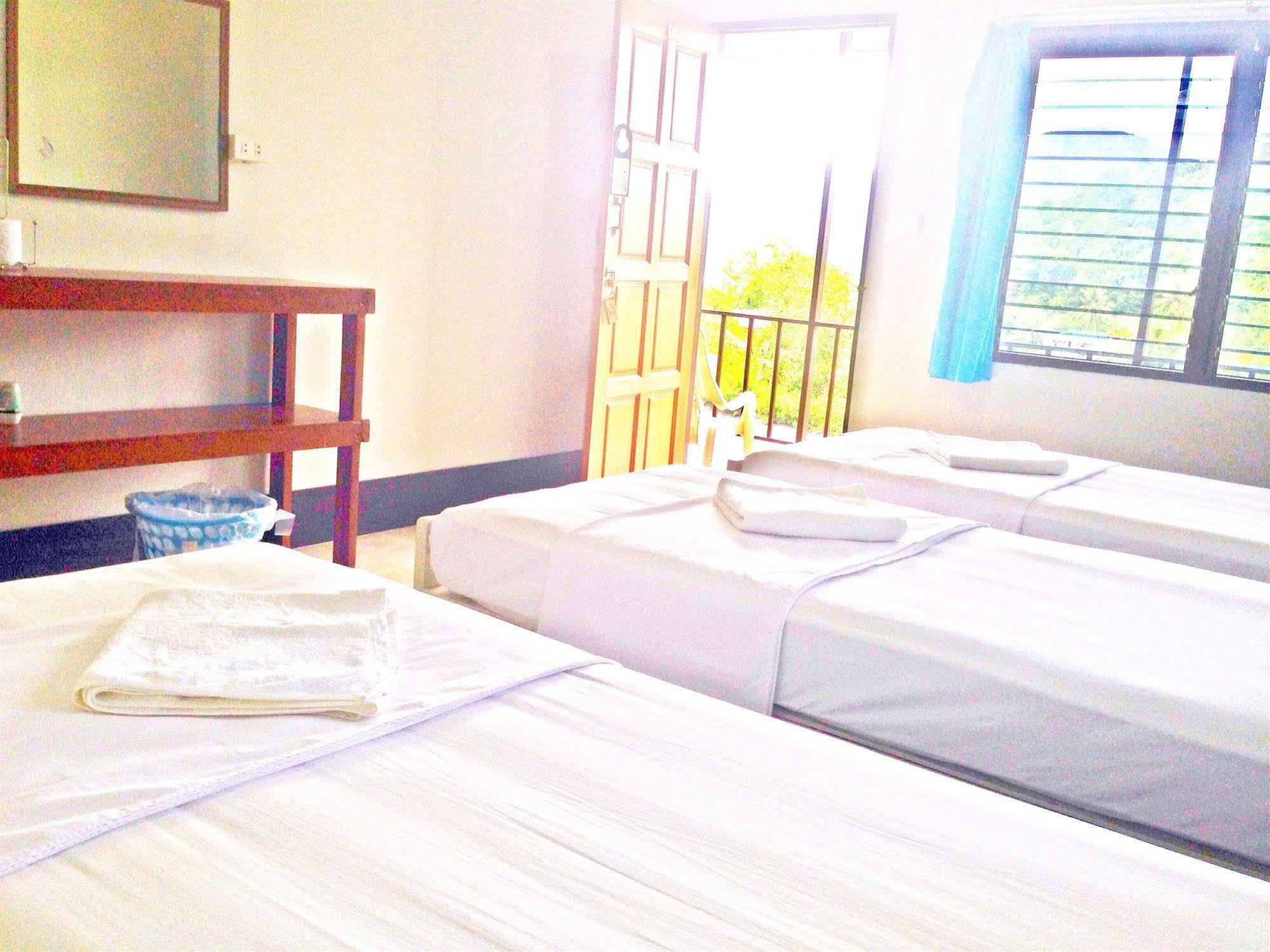 Tapear Resort Phi Phi Adaları Dış mekan fotoğraf