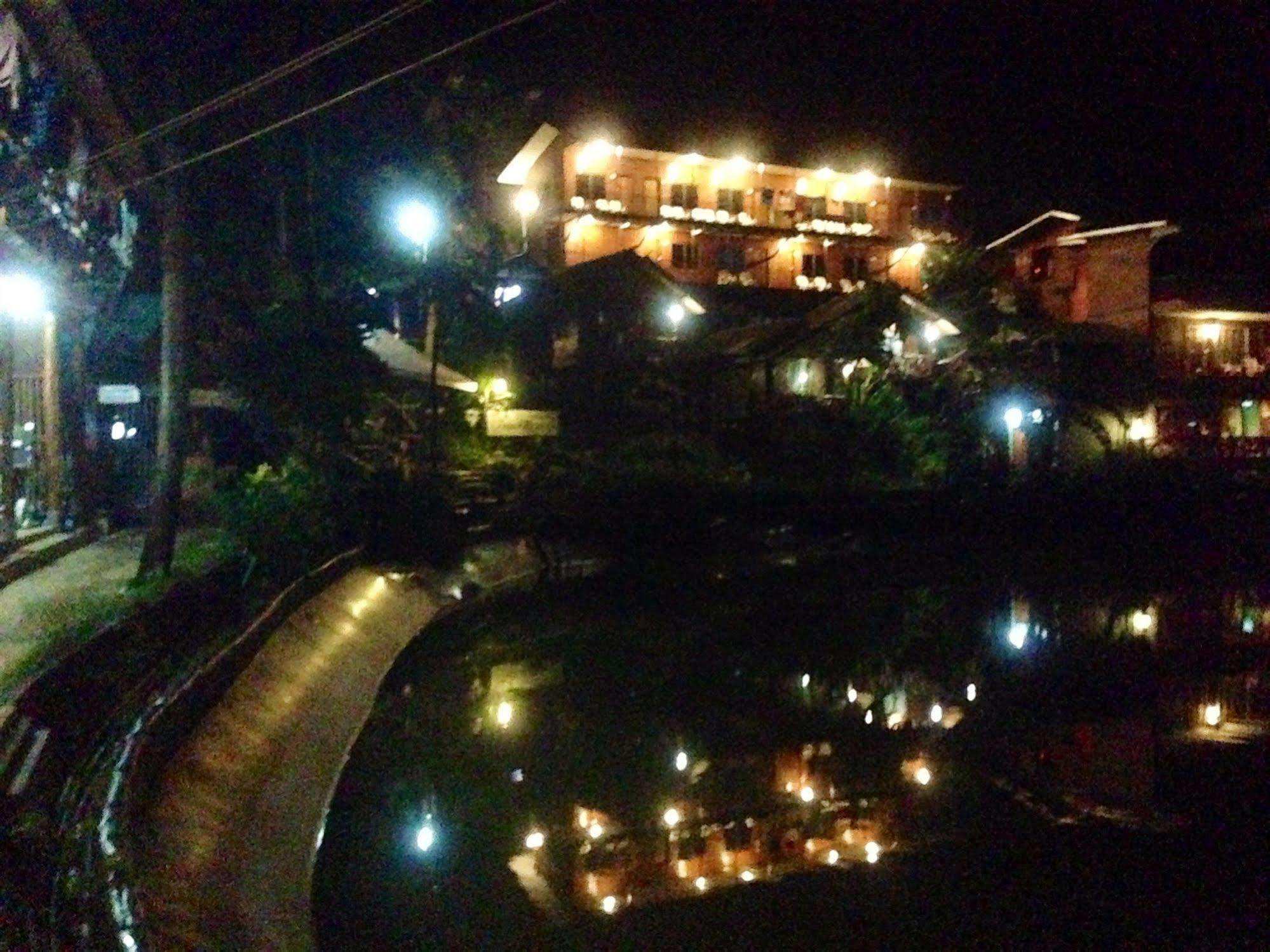 Tapear Resort Phi Phi Adaları Dış mekan fotoğraf